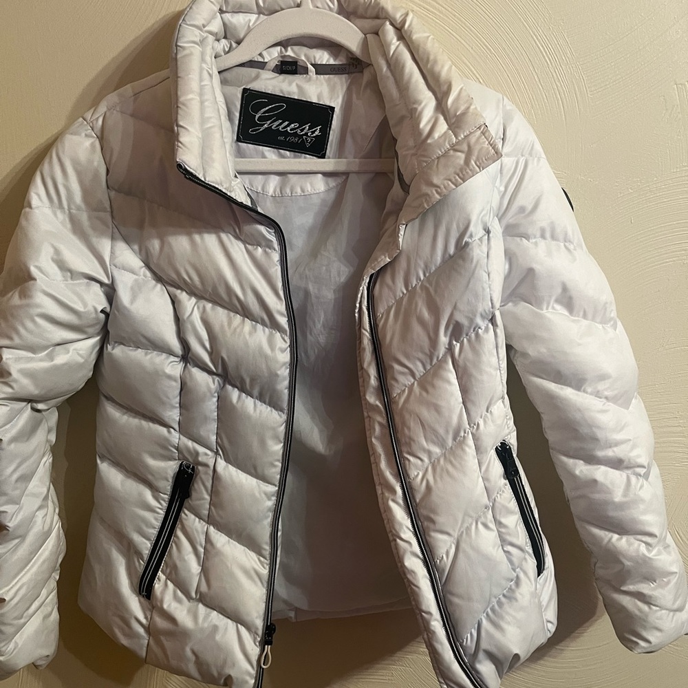 guess girls white puffer jacket